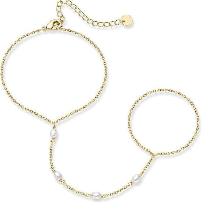 Elegant Love Heart Metal Bracelet for Women