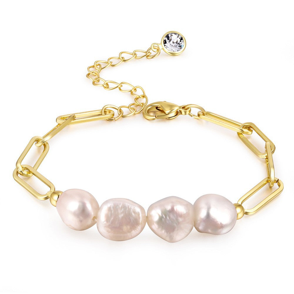 Elegant Love Heart Metal Bracelet for Women
