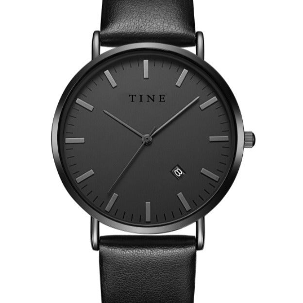 Elegant Men's Quartz Watch with Stainless Steel Strap