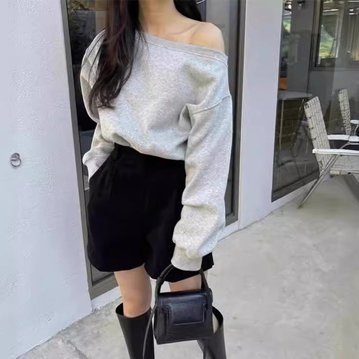 Elegant Off-Shoulder Loose Sweatshirt