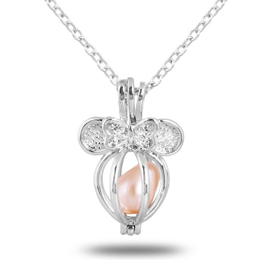 Elegant Pearl Necklace with Oyster Pendant