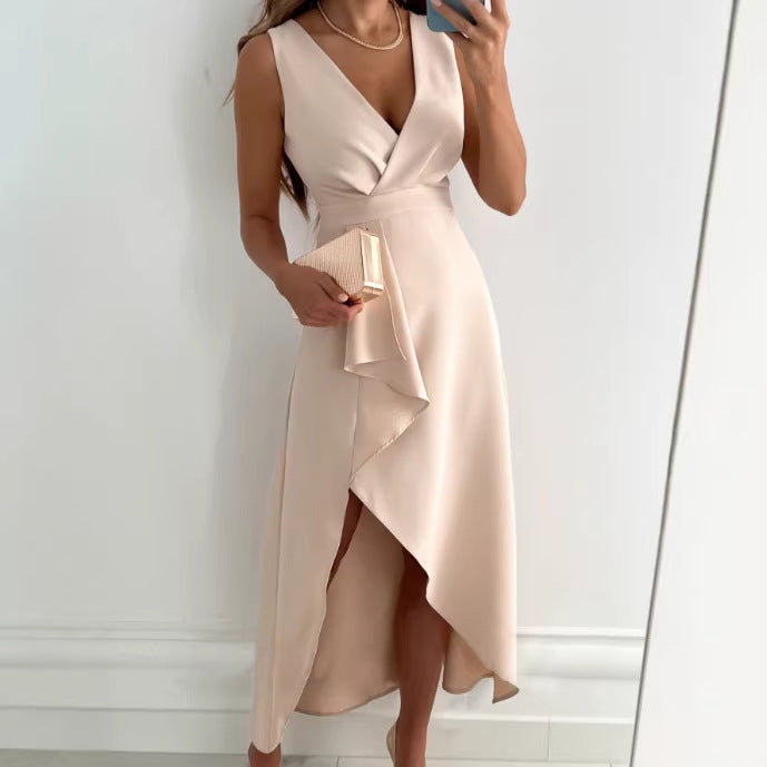 Elegant Pleated Sleeveless Dress