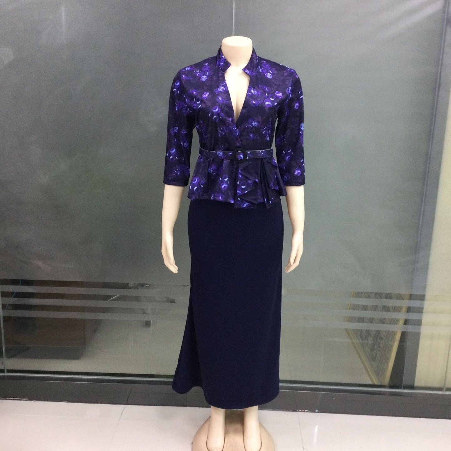 Elegant Printed Fishtail Dress with Seven Sleeves