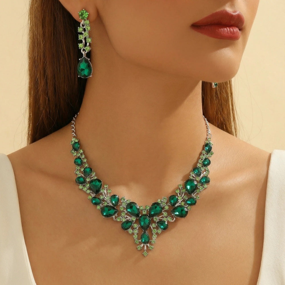 Elegant Rhinestone Teardrop Necklace and Earrings