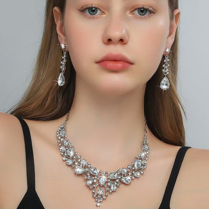 Elegant Rhinestone Teardrop Necklace and Earrings
