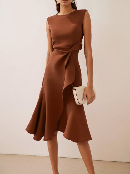Elegant Sleeveless Dress