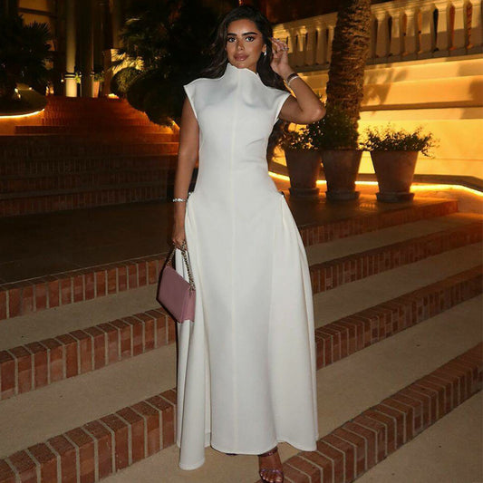 Elegant Sleeveless Long Dress