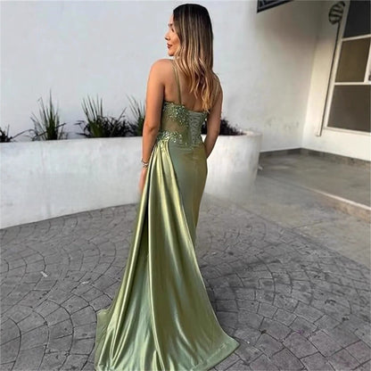 Elegant Strapless Evening Gown