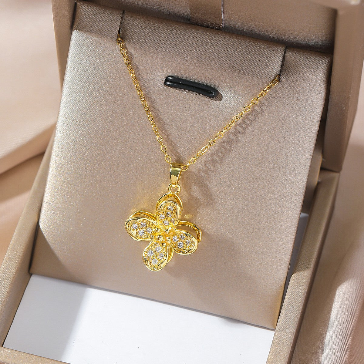 Elegant Titanium Steel Necklace