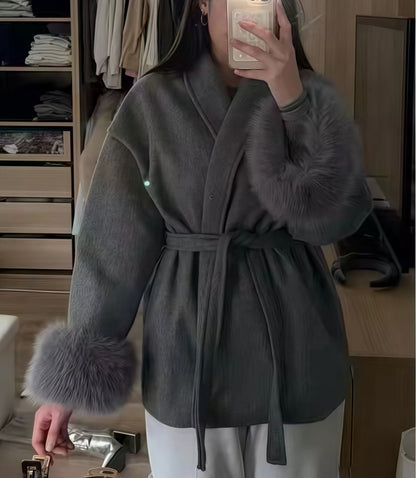 Elegant Women's Woolen Coat with V-Neck and Loose Fit