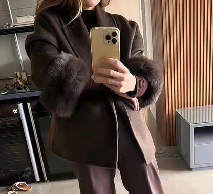 Elegant Women's Woolen Coat with V-Neck and Loose Fit