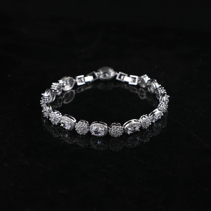 Elegant Zircon Chain Bracelet with Floral Design