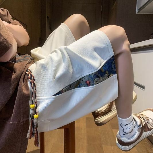 Embroidered casual shorts