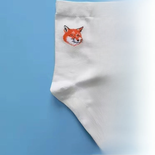Embroidered cotton socks