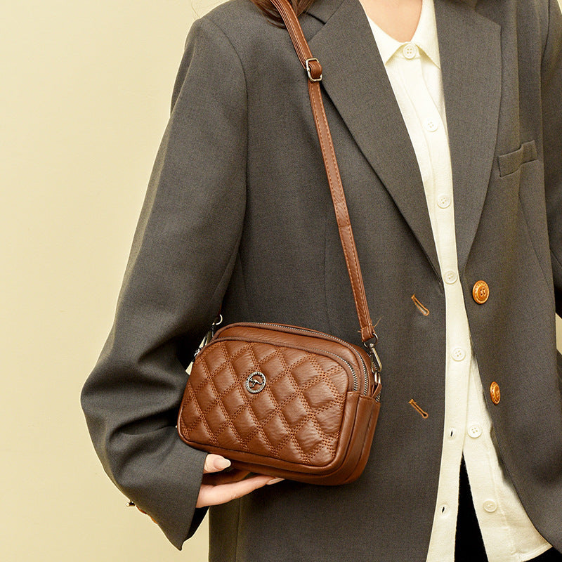 Embroidered fashion shoulder bag