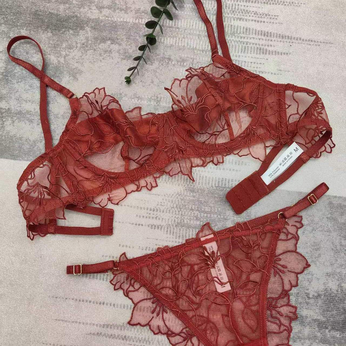 Embroidered Lace Ultra-Thin Bra