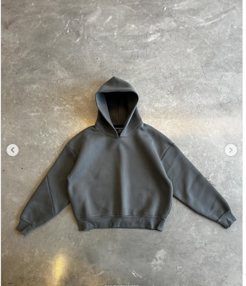 Embroidered loose hooded sweatshirt