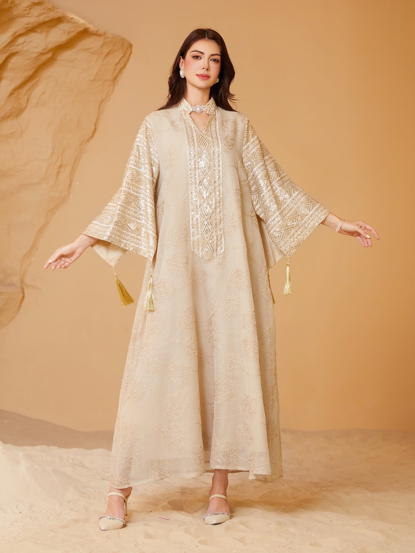 Embroidered sequin robe