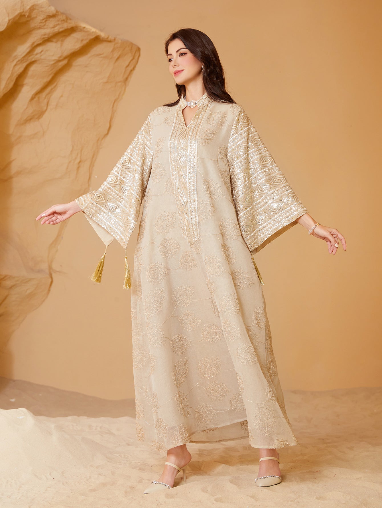 Embroidered sequin robe