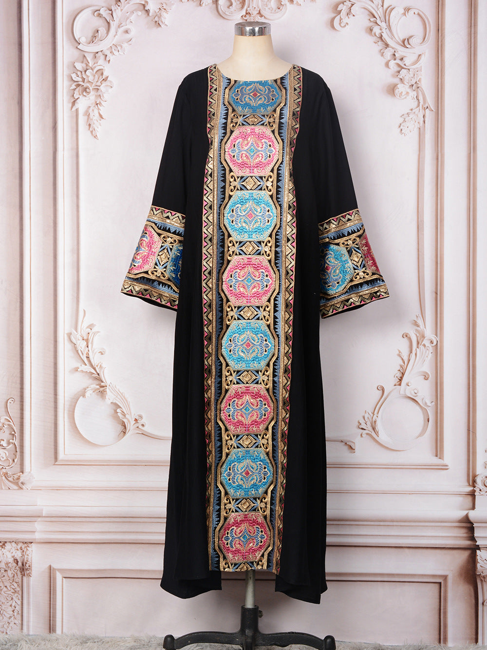 Embroidered sequin robe