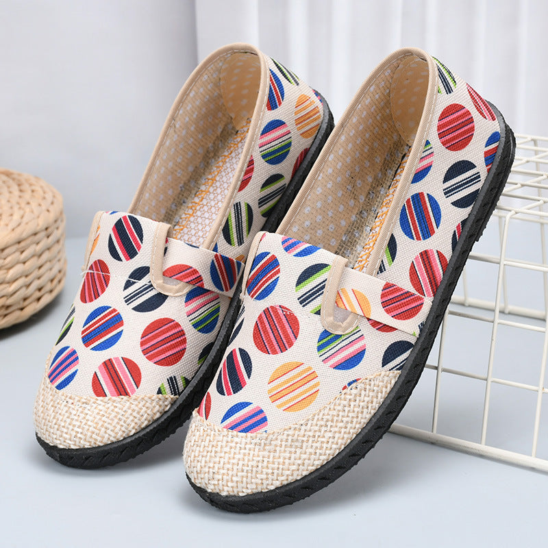Embroidered single shoes