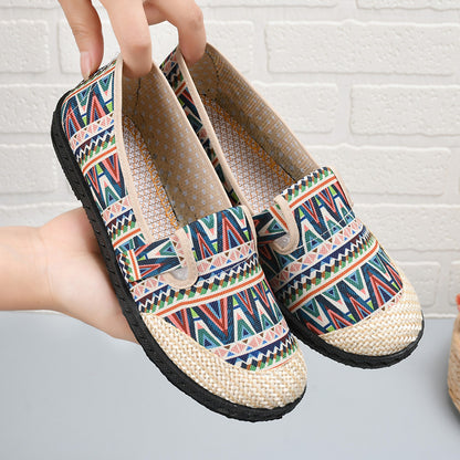 Embroidered single shoes