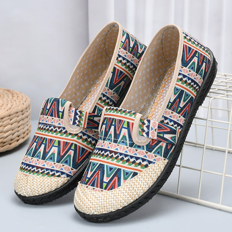 Embroidered single shoes