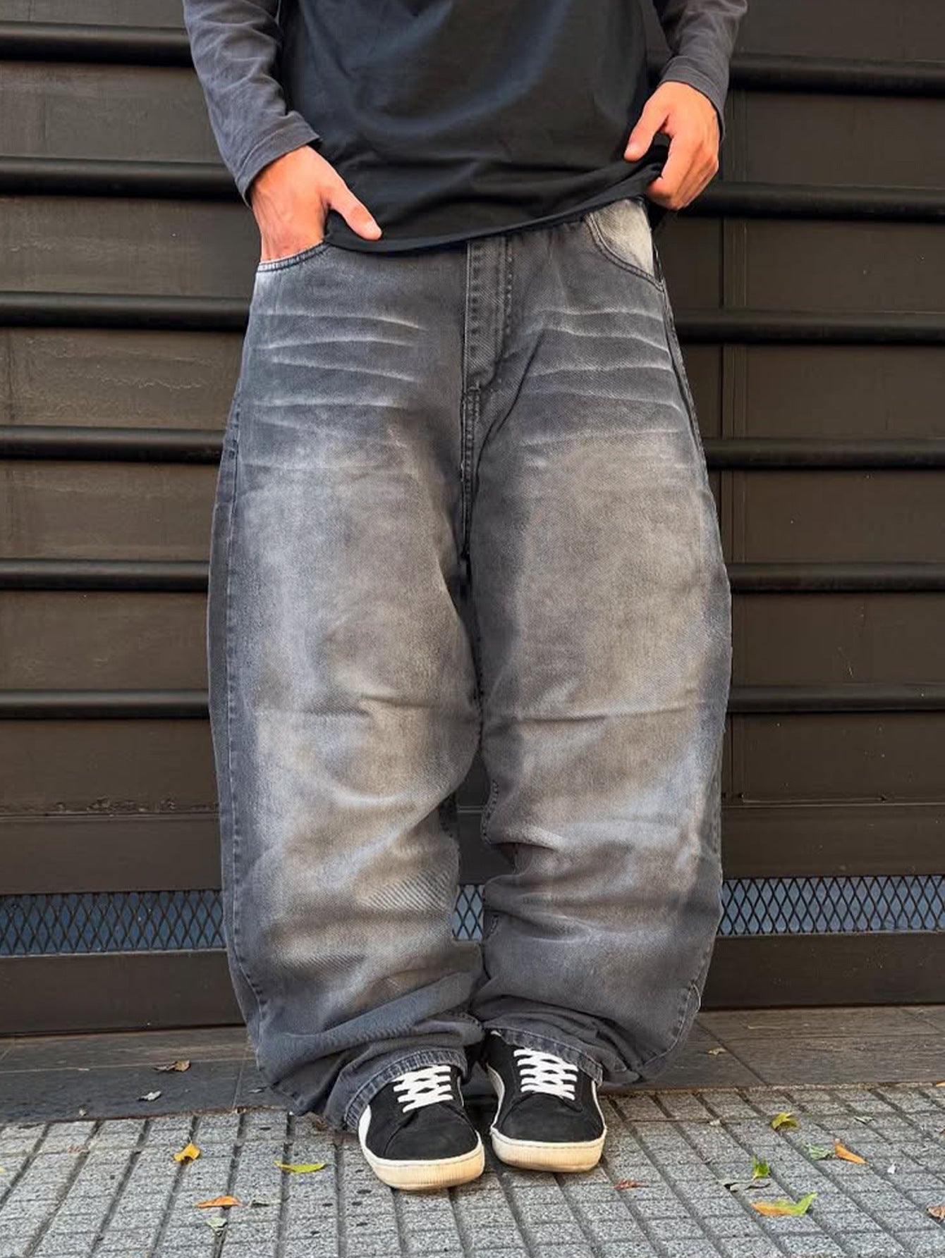 Embroidered Skull Pattern Loose Fit Denim Trousers