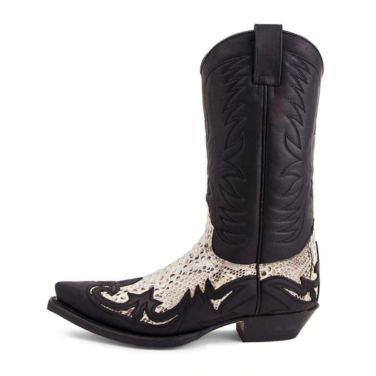 Embroidered Western Cowboy Boots