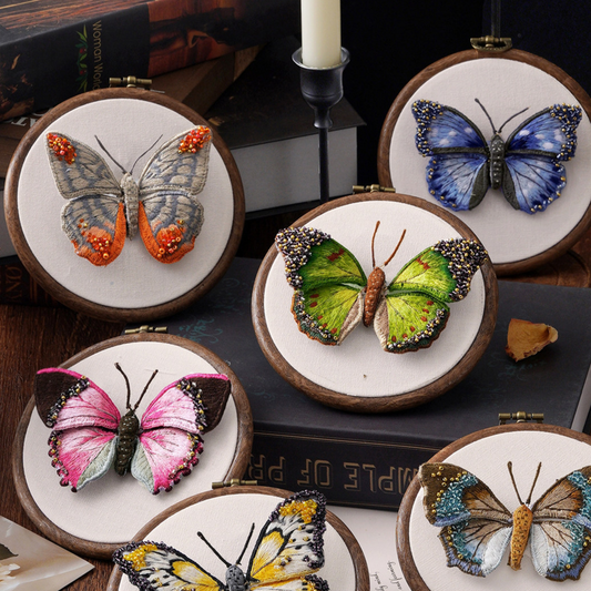 Embroidery Brooch Kit