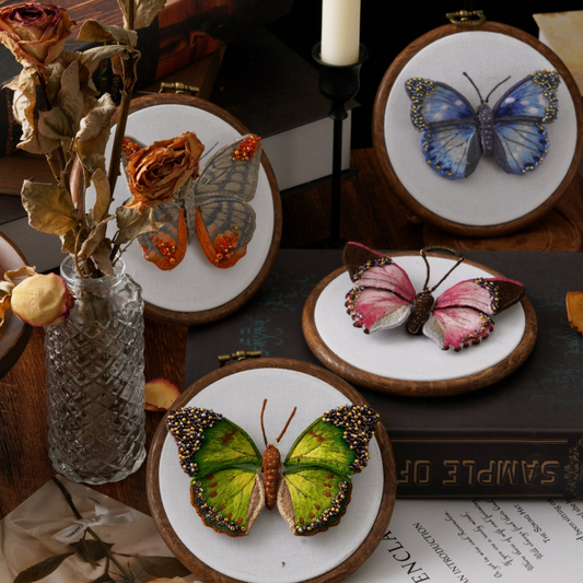 Embroidery Brooch Kit
