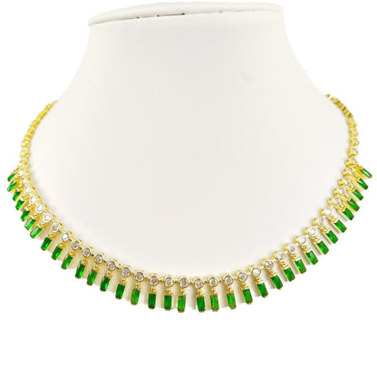 Emerald choker necklace
