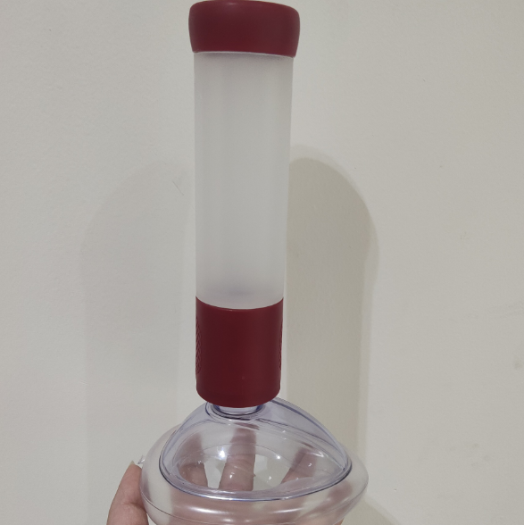 Emergency Throat Suction Rescue Device