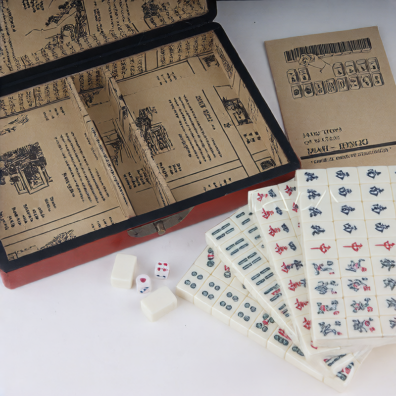 Entertainment antique mahjong
