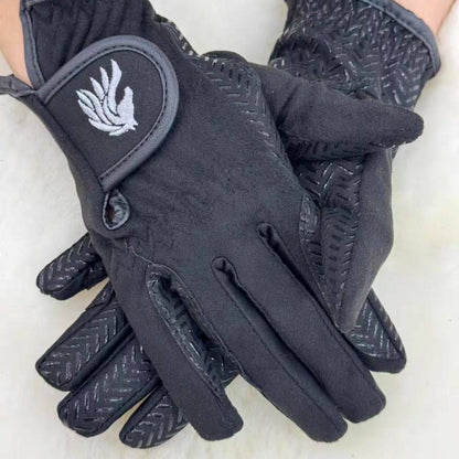 Equestrian gloves