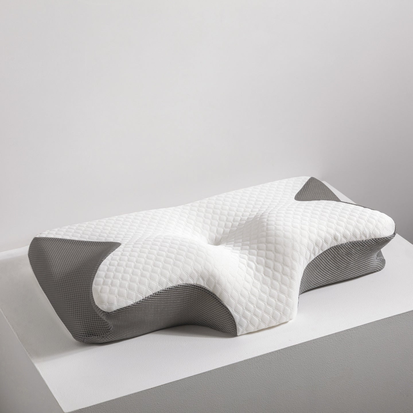 Ergonomic Memory Foam Horn Pillow