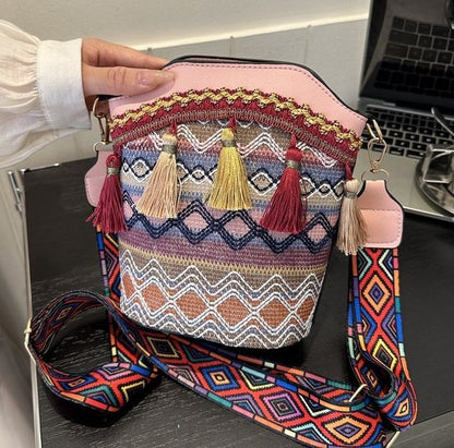 Ethnic-style Woven Tassel Bucket Bag