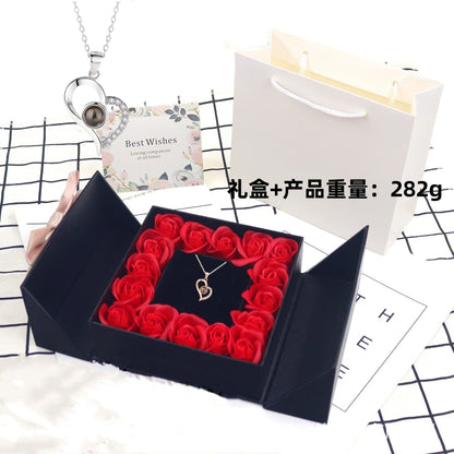 European and American Hot-Selling New Projection Ins Fashion 100 Languages I Love You Heart Necklace Valentine's Day Gift