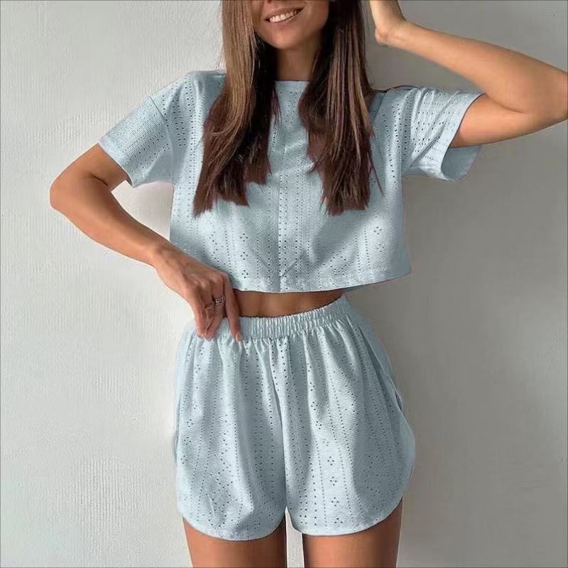European and American Sports and Leisure Suits