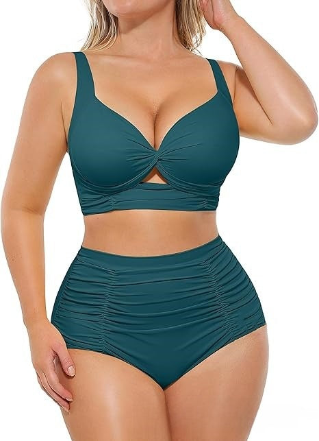 European and American Style Plus-Size High-Waisted Tummy Control Bikini Swimsuit for Women, Push-Up, Wireless, Two-Piece, Conservative Swimwear, Slimming for Plus-Size Women