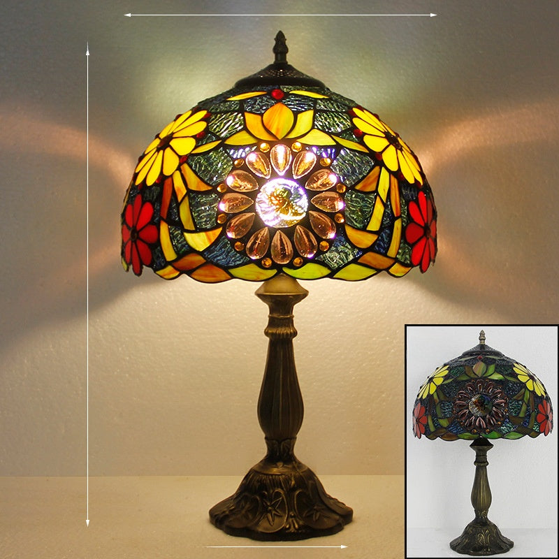 European Retro Table Lamp with Decorative Designs