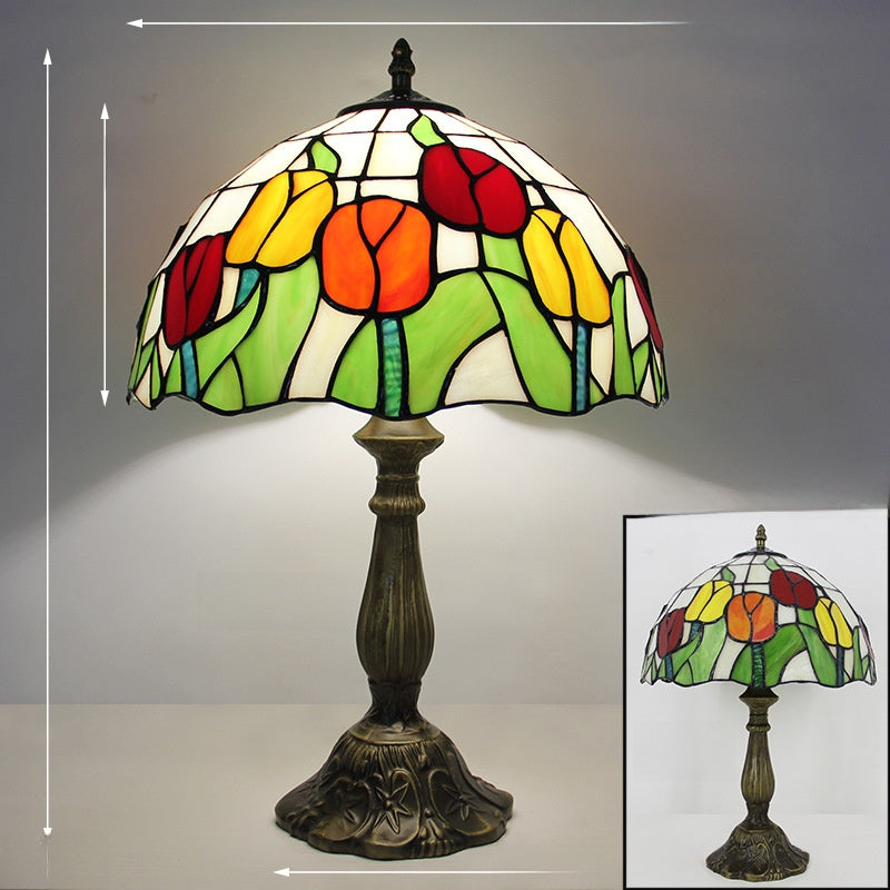 European Retro Table Lamp with Decorative Designs