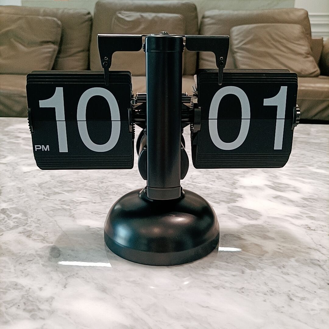 European Style Automatic Flip Desk Clock Retro Home Decor
