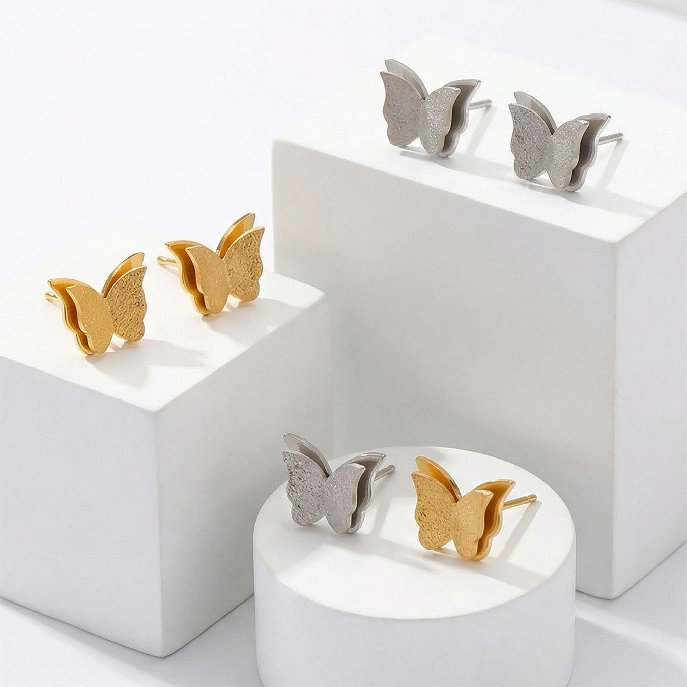 EurSmall butterfly stud earrings
