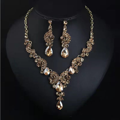Evening dress accessories