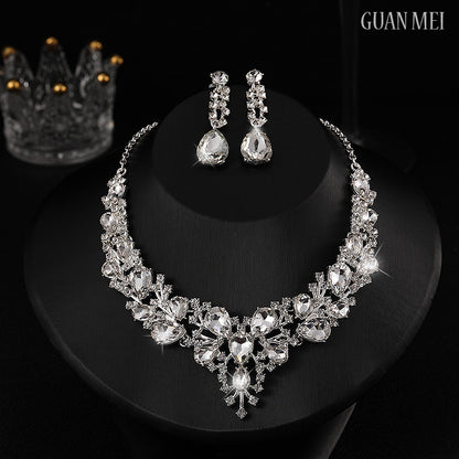 Evening dress accessories