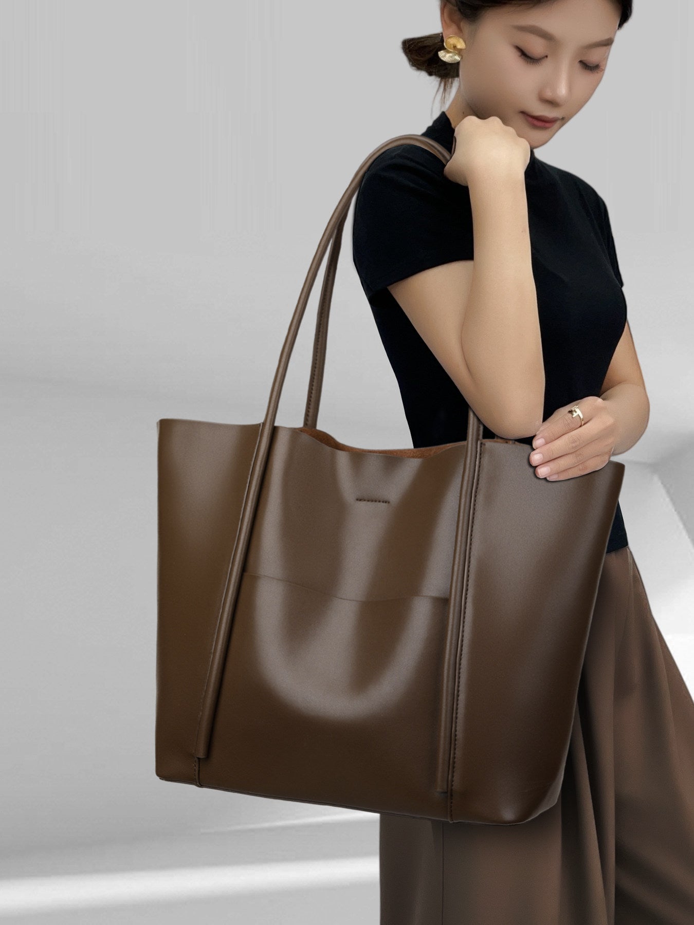 Everyday Commuting Versatile Tote Bag
