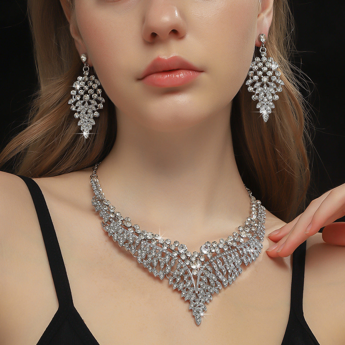 Exaggerated Court Style Necklace Earrings