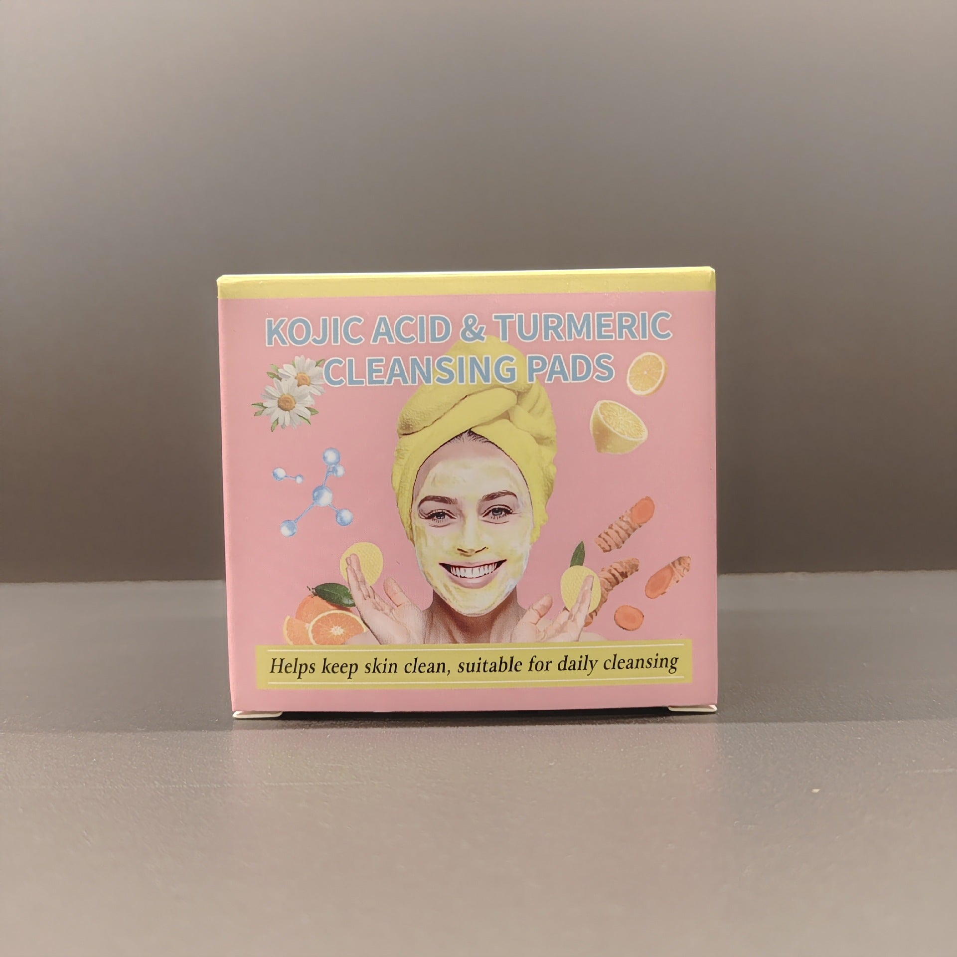 Exfoliating Turmeric Kojic Acid Cleansing Pad