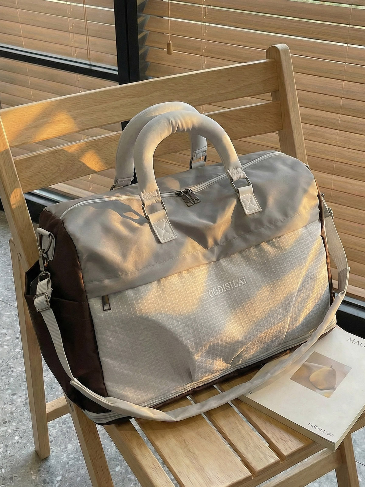 Expandable Travel Bag with Dry Wet Separation